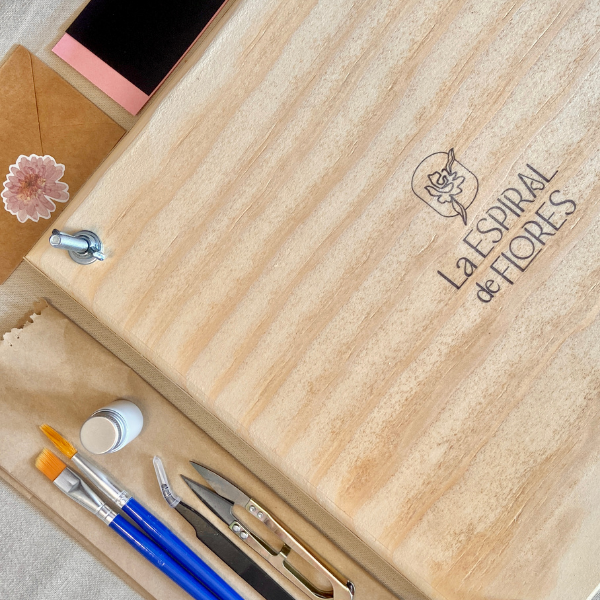 Kit Prensa Floral | Materiales esenciales para prensar flores - Imagen 5
